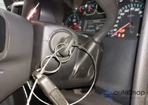 2015 Chevrolet Silverado 1500 1Lt z USA, uszkodzony, nr VIN 1GCVKREC5FZ265198